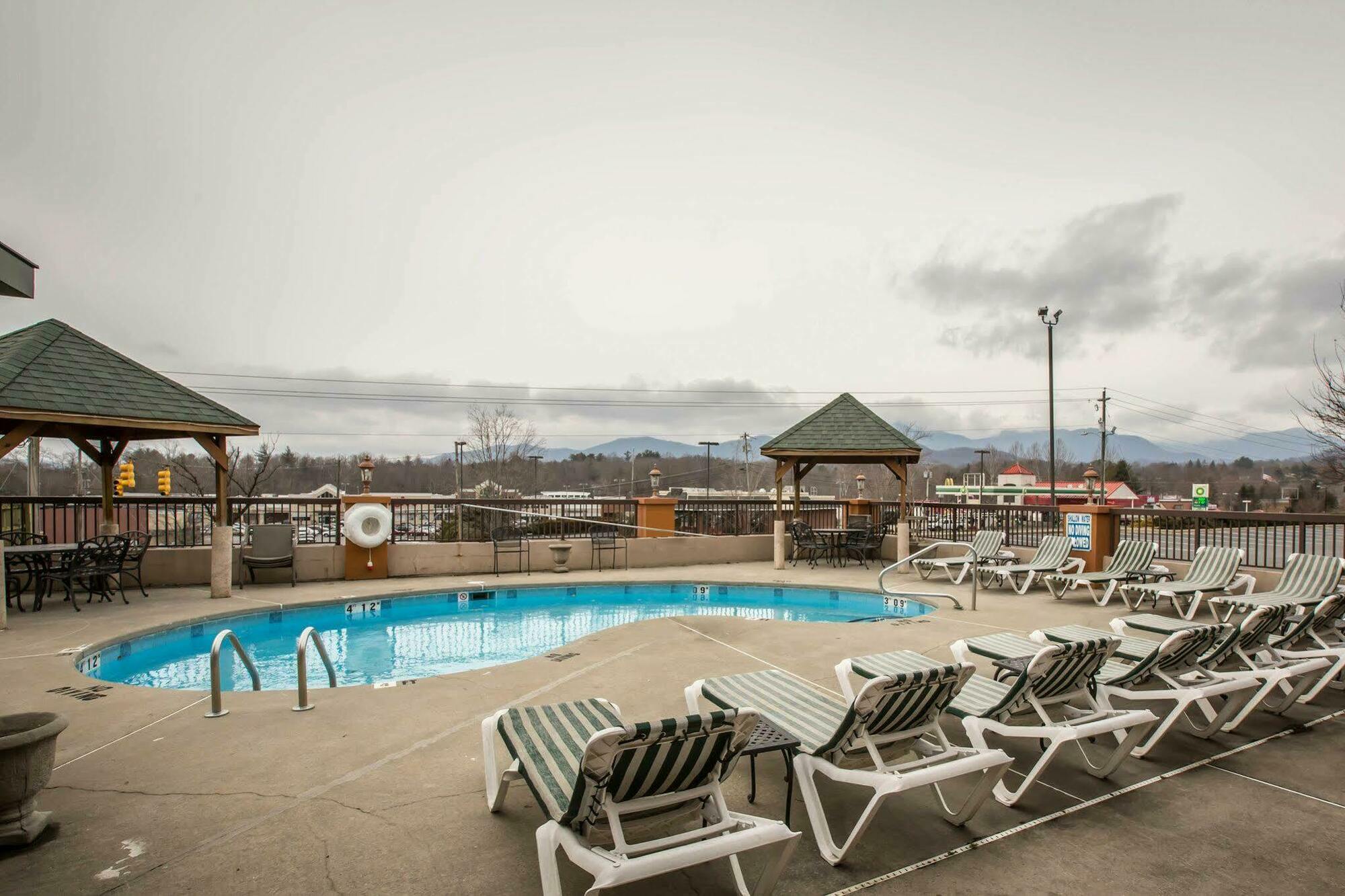 Quality Inn Black Mountain Exterior foto